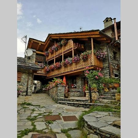 Maison Dégioz Esterno foto